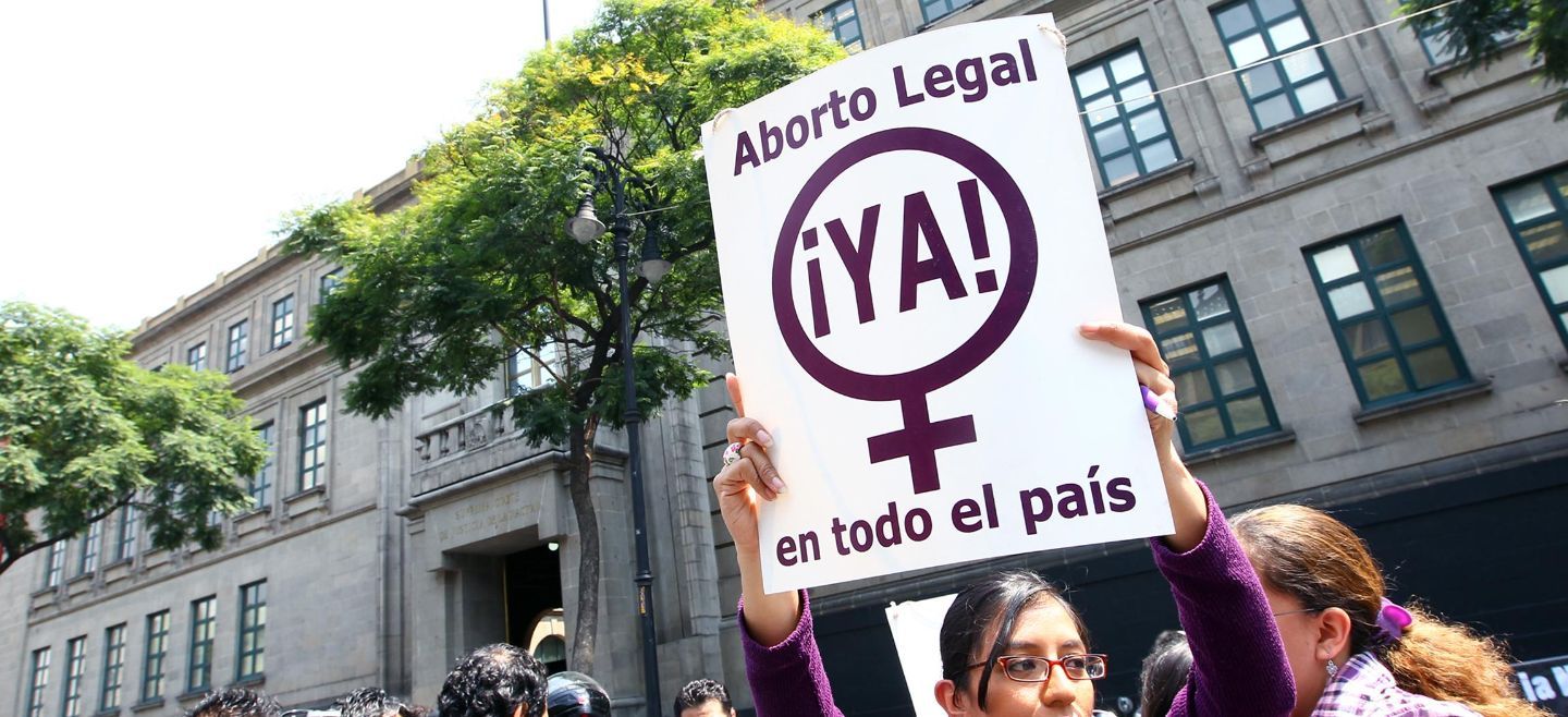 Restricciones legislativas del aborto ponen en peligro a las mujeres